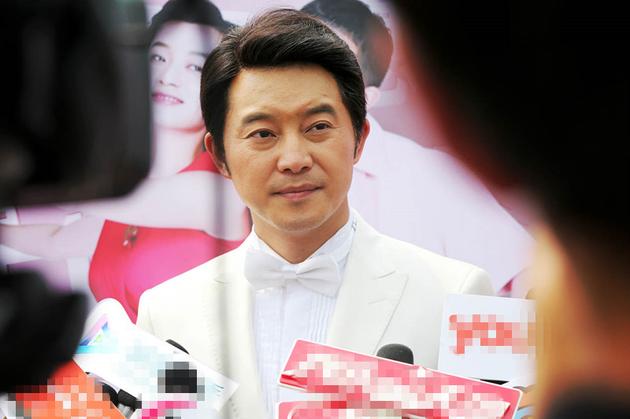 沙溢 饰演 李大宝 