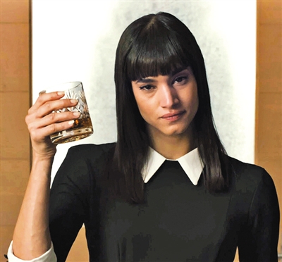 索菲亚·波多拉