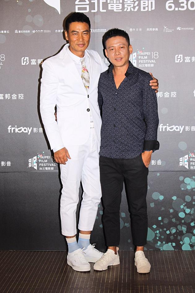 任达华(左)、李康生两大影帝合影