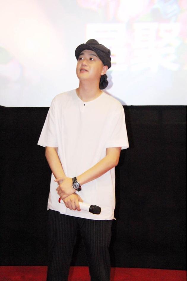 包贝尔携《陆垚》天津路演 妙趣吐金句