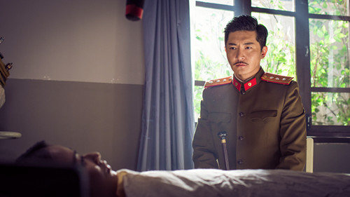 陈学冬坠崖郭京飞解密大闹会场催泪