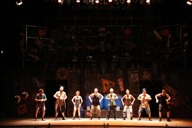 stomp破铜烂铁演出