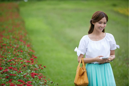 《火车情人》安唯绫演绎青梅竹马尽显温柔