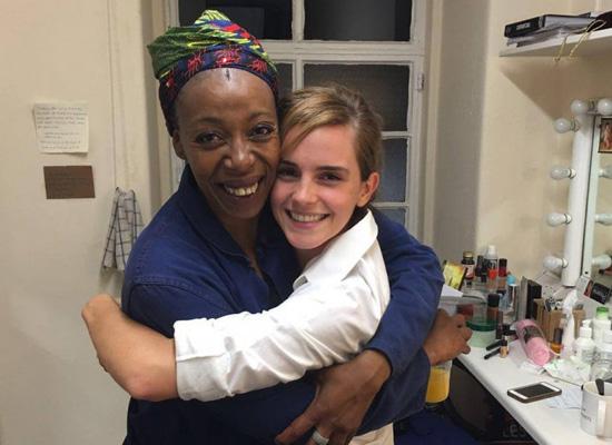 两位“赫敏”合影