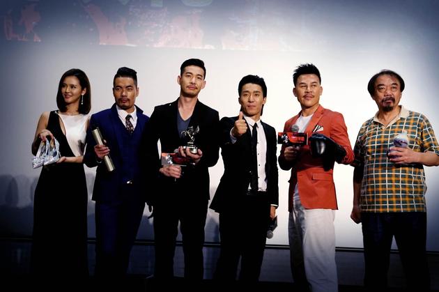 《超级保镖》首映