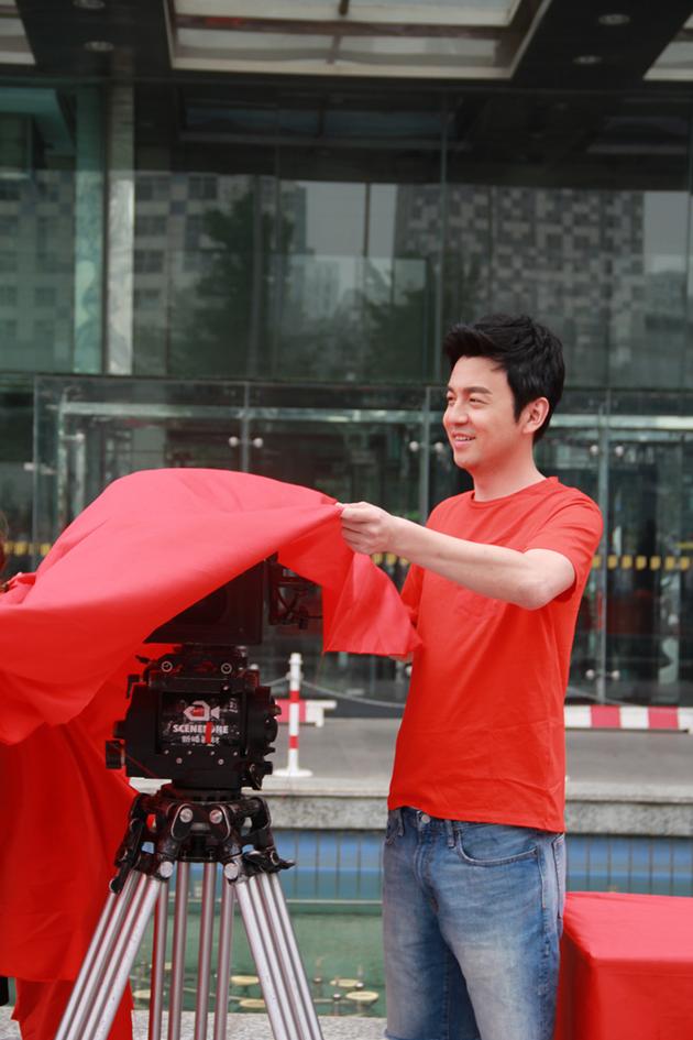 雷佳音《我不是精英》首次挑战痞帅警察|我不是精英|雷佳音|邓家佳