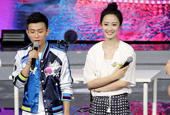 爱情小船说翻就翻 张一山孙佳雨变敌手