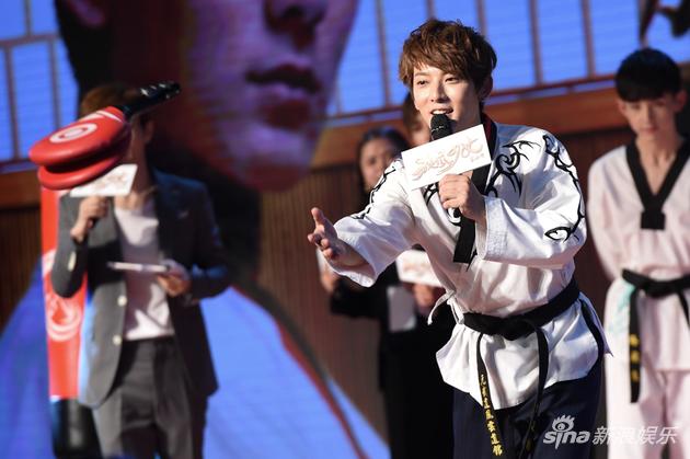 陈翔与粉丝互动