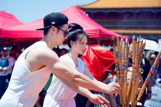 蒋劲夫、袁冰妍