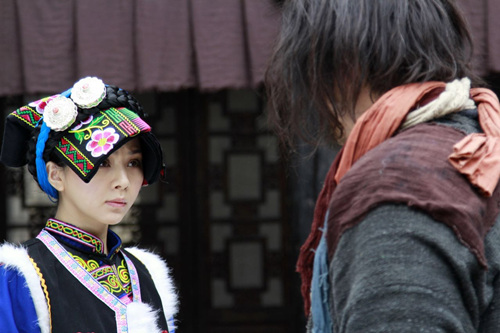 尔玛依娜《军刺》剧照