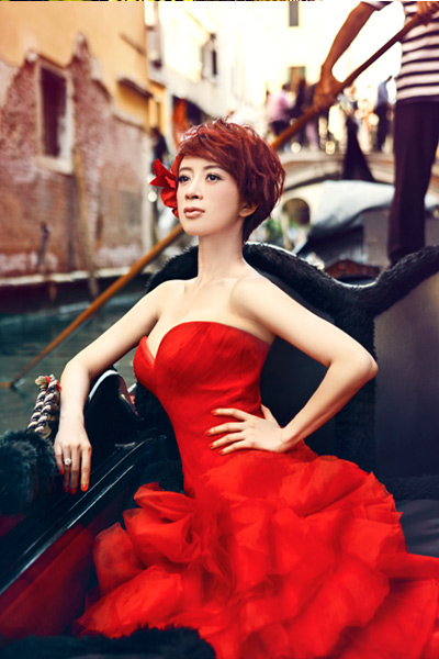 金巧巧加盟重耳传饰演秦穆公夫人