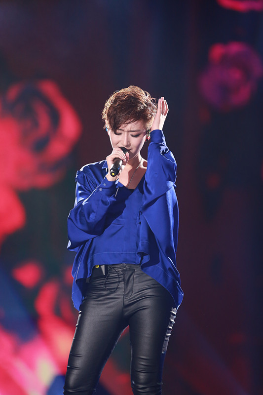 超级女声黄汐源