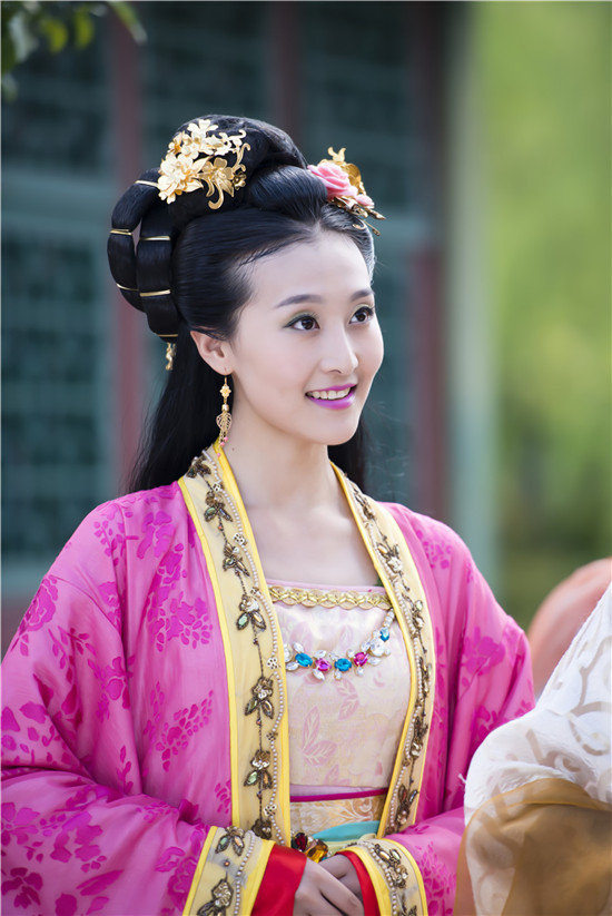 钱璇《新济公》秀舞姿