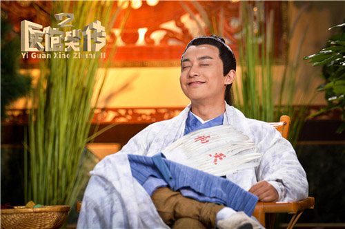 李佳航饰演朱一品