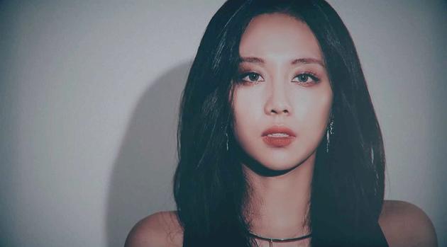 王霏霏《one more kiss》中文版MV曝光