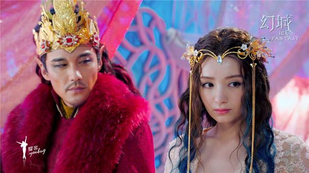 胡兵（饰火王）麦迪娜 《幻城》大婚剧照