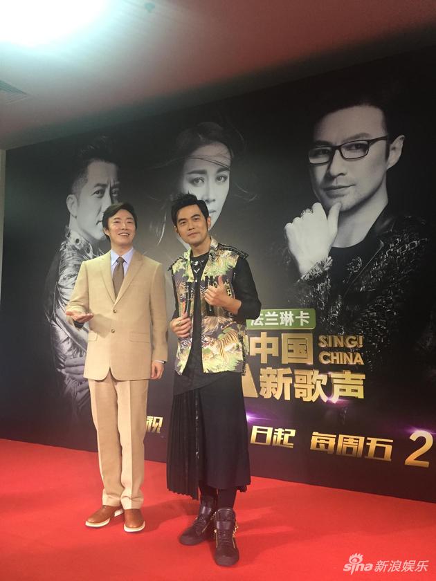 《新歌声》费玉清太污 周杰伦:期待黄笑话