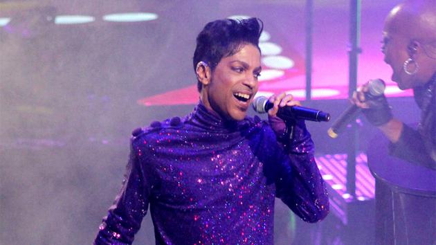 警方在Prince家中发现不少可疑药物