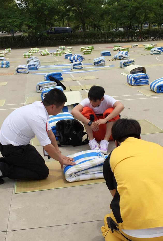 魏晨挑战叠军被