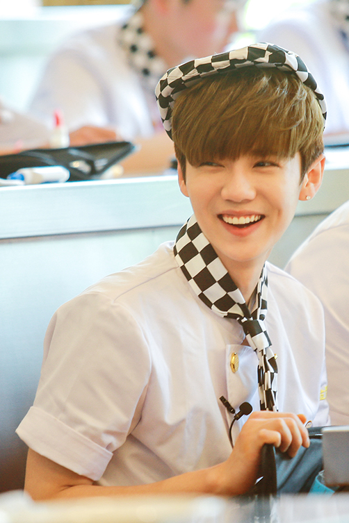 鹿晗《我去上学啦》