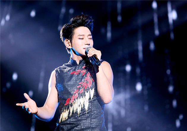 黄致列北京“烈火”演唱会现场