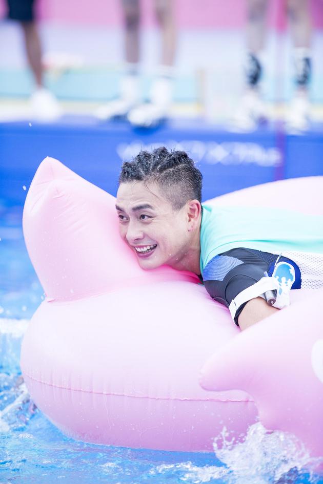 甜心黄宗泽秀运动天赋肌肉力max