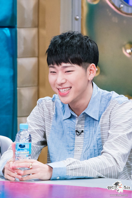 zico大谈与雪炫恋情 互生好感自然交往