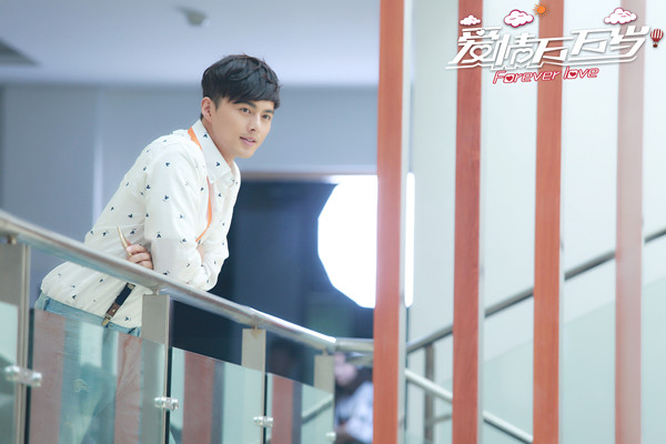 叶祖新《爱情万万岁》剧照