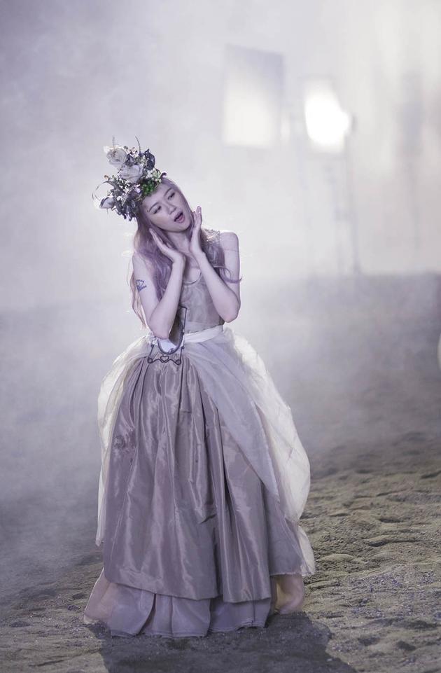 简迷离《平行世界》MV花絮