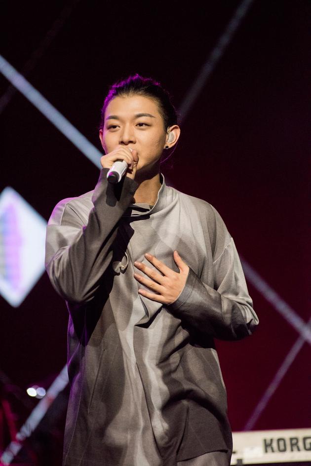 霍尊个唱金曲串烧