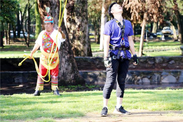 吴建豪《极速前进》迎战墨西哥飞人舞