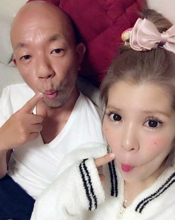 坂口杏里曾和光头谐星小峠英二交往