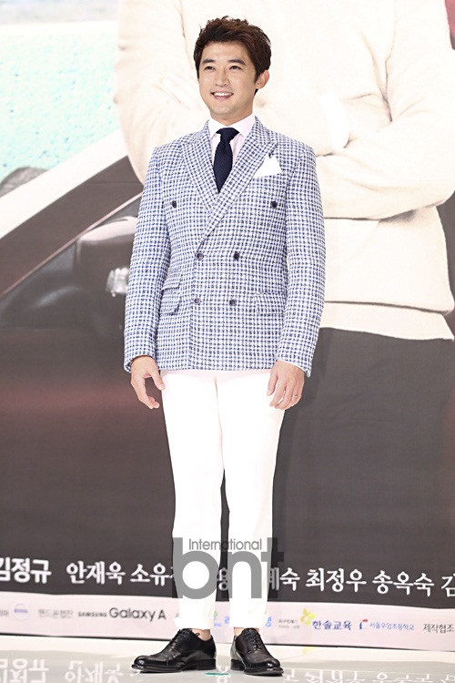 安在旭成立演员经纪公司致力于发掘新人