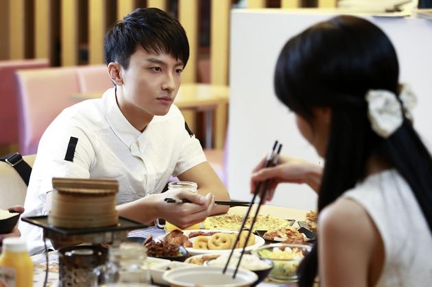 牛骏峰所饰角色情场失意