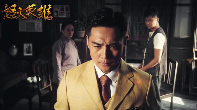 袁也（霍政谚饰）与袁帅母亲