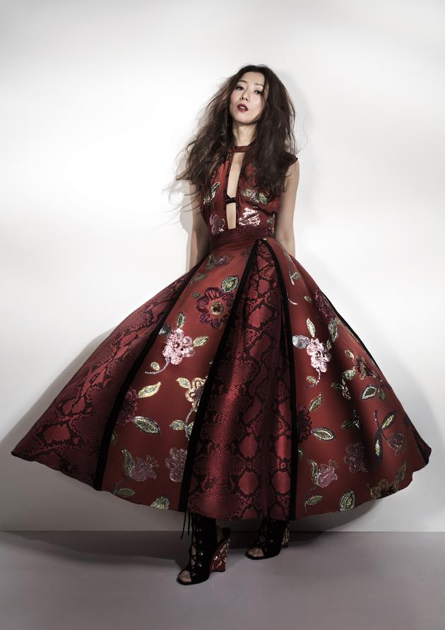 郑秀文新曲《我就是爱你不害怕》