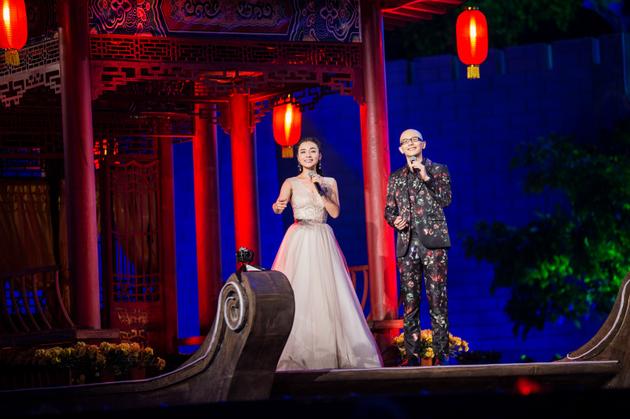 平安、陈思思央视秋晚献唱