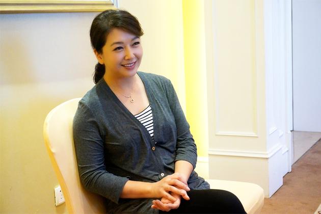 《好久不见》探班采访 江珊从容气质佳