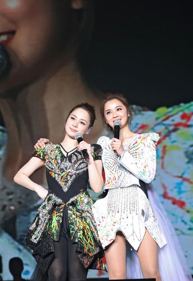 《就说我们是华丽的单身族》首发