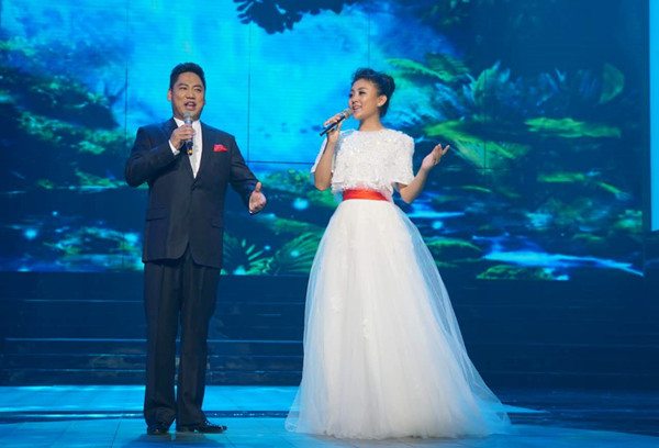 阿鲁阿卓与泽旺多吉演唱《家园》