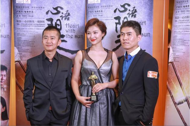 导演卢浩天,演员李净洋和李嘉明