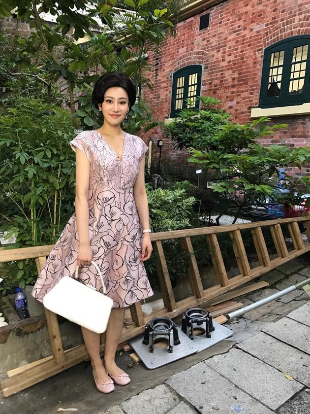 王芊予追龙搭档刘德华诠释千金小姐