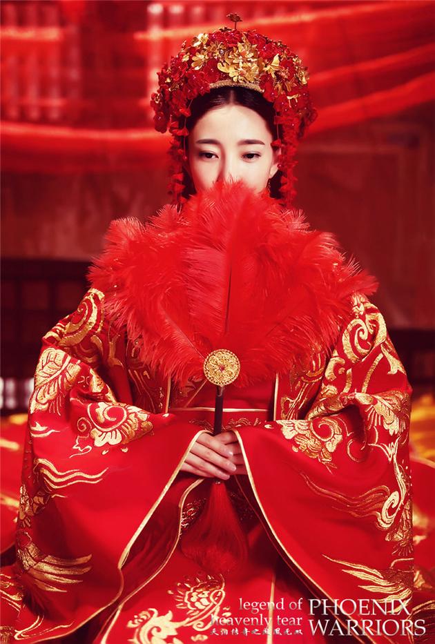 王丽坤饰演复仇女神聂无双