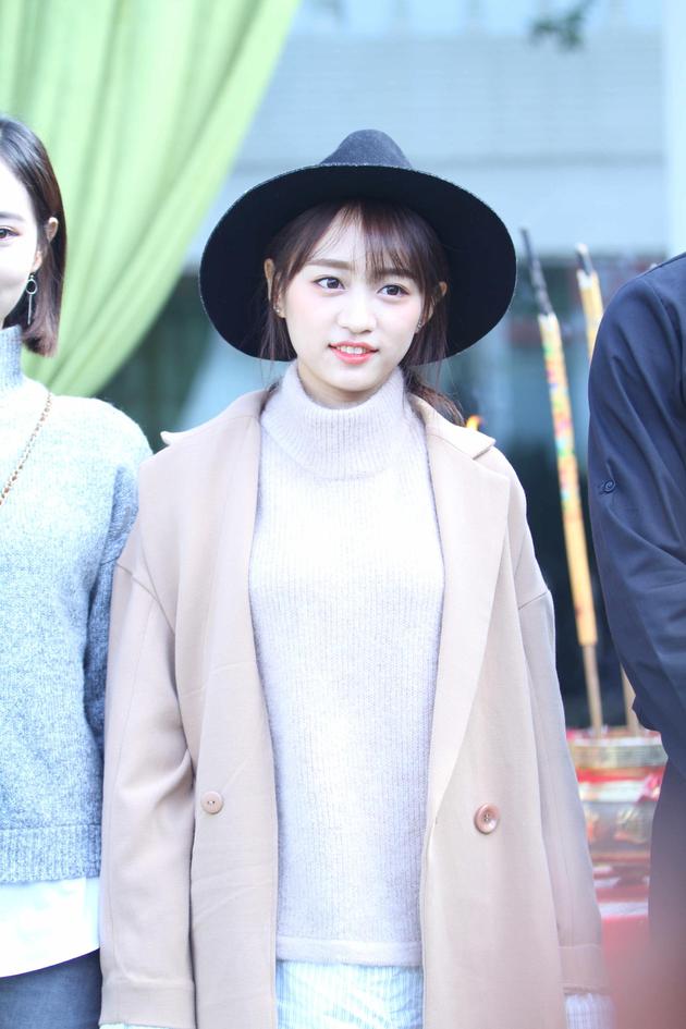黄婷婷
