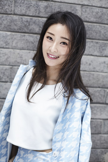 《真爱的谎言》曝海报 郑晓龙钦定罗晋