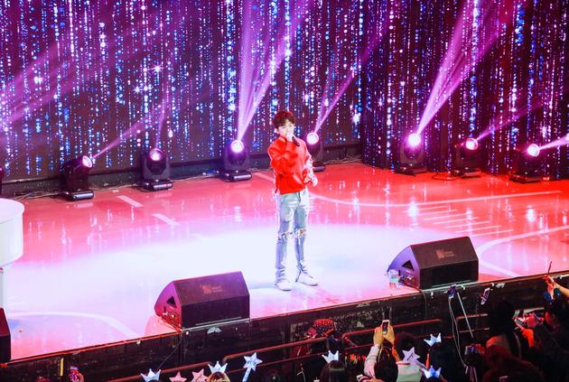 武艺北京演唱会圆满举行