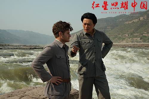 斯诺实现夙愿终访毛泽东