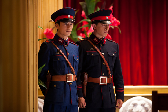 郭昊伦希望使命身世复杂终弃暗投明