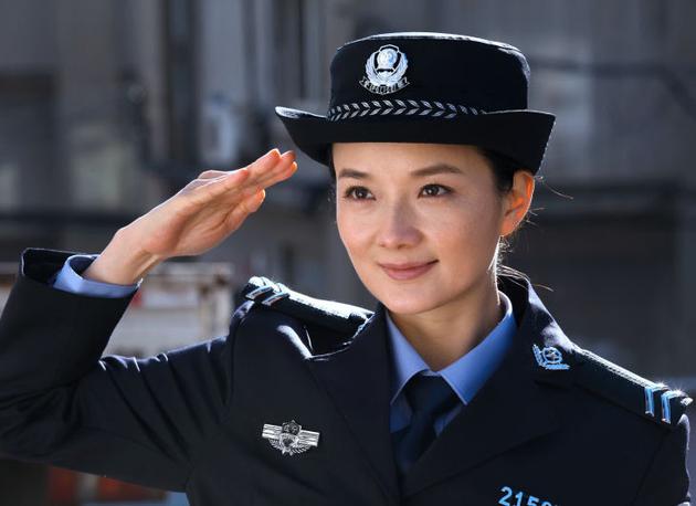 李梅可《穿警服》开播 女警的花样人生|李梅可|女警