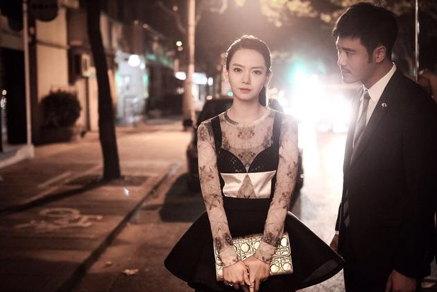 女王乔安戚薇毒鸡汤过瘾更暖胃